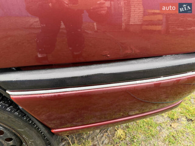 Червоний Опель Вектра, об'ємом двигуна 1.6 л та пробігом 300 тис. км за 1900 $, фото 2 на Automoto.ua