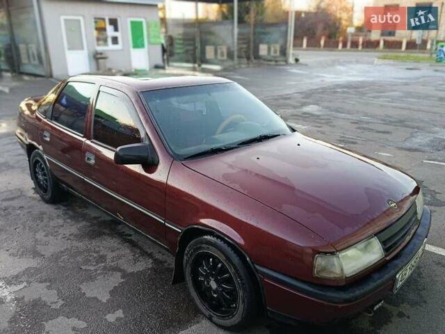 Опель Вектра 1991 у Вінниці на Automoto.ua Червоний Опель Вектра, об'ємом двигуна 1.8 л та пробігом 385 тис. км за 1400 $, фото 3 на Automoto.ua