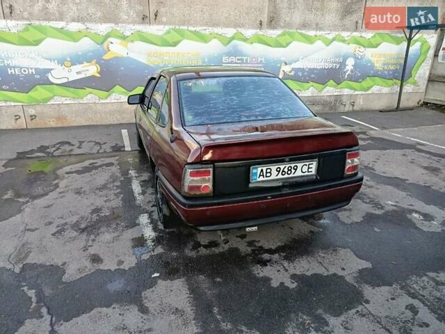 Опель Вектра 1991 у Вінниці на Automoto.ua Червоний Опель Вектра, об'ємом двигуна 1.8 л та пробігом 385 тис. км за 1400 $, фото 1 на Automoto.ua