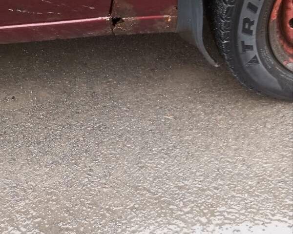 Червоний Опель Вектра, об'ємом двигуна 1.6 л та пробігом 250 тис. км за 1500 $, фото 8 на Automoto.ua