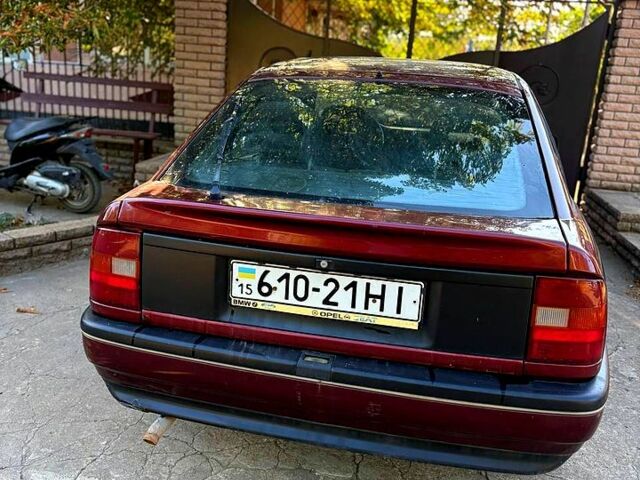 Красный Опель Вектра, объемом двигателя 2 л и пробегом 300 тыс. км за 1250 $, фото 4 на Automoto.ua