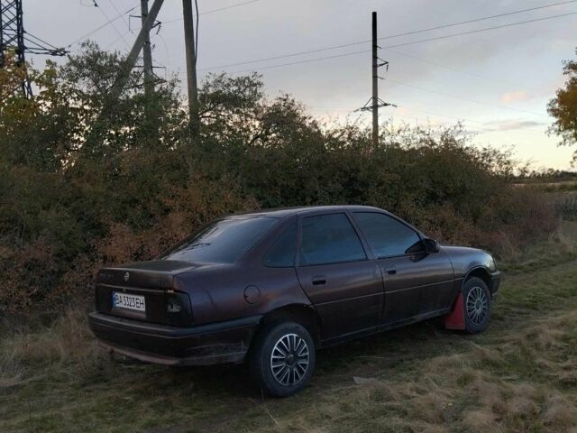 Красный Опель Вектра, объемом двигателя 2 л и пробегом 333 тыс. км за 1100 $, фото 7 на Automoto.ua