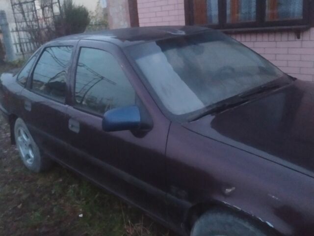 Красный Опель Вектра, объемом двигателя 0 л и пробегом 300 тыс. км за 700 $, фото 2 на Automoto.ua