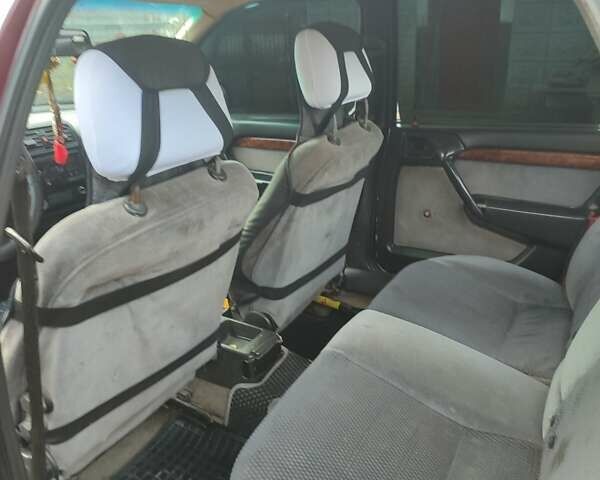 Красный Опель Вектра, объемом двигателя 1.8 л и пробегом 200 тыс. км за 1400 $, фото 5 на Automoto.ua