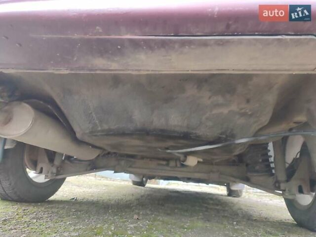 Красный Опель Вектра, объемом двигателя 1.8 л и пробегом 200 тыс. км за 1400 $, фото 12 на Automoto.ua