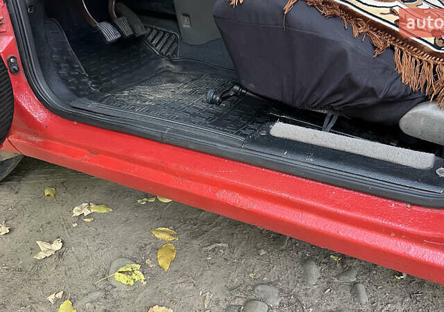 Опель Вектра 1991 в Долине на Automoto.ua Красный Опель Вектра, объемом двигателя 1.6 л и пробегом 289 тыс. км за 1650 $, фото 9 на Automoto.ua