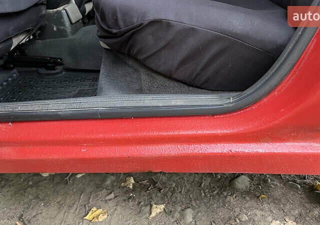 Опель Вектра 1991 в Долине на Automoto.ua Красный Опель Вектра, объемом двигателя 1.6 л и пробегом 289 тыс. км за 1650 $, фото 8 на Automoto.ua