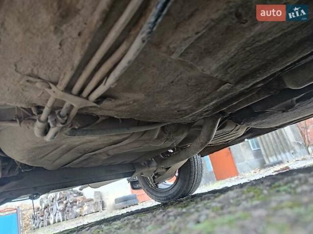 Красный Опель Вектра, объемом двигателя 1.8 л и пробегом 200 тыс. км за 1400 $, фото 9 на Automoto.ua