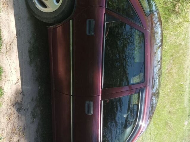 Красный Опель Вектра, объемом двигателя 1.6 л и пробегом 400 тыс. км за 1350 $, фото 4 на Automoto.ua