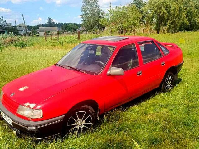 Красный Опель Вектра, объемом двигателя 1.8 л и пробегом 333 тыс. км за 1250 $, фото 3 на Automoto.ua