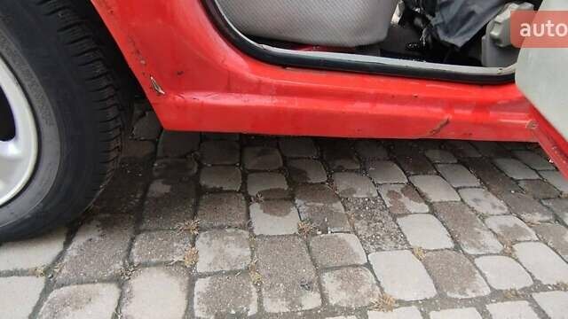 Червоний Опель Вектра, об'ємом двигуна 2 л та пробігом 275 тис. км за 1000 $, фото 24 на Automoto.ua
