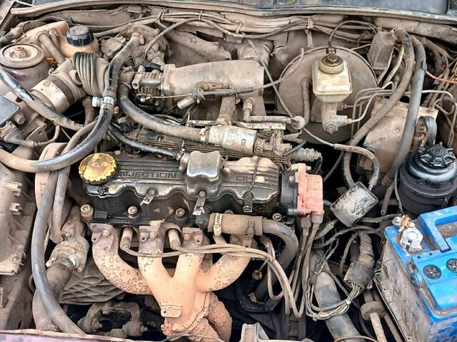 Красный Опель Вектра, объемом двигателя 2 л и пробегом 0 тыс. км за 850 $, фото 9 на Automoto.ua