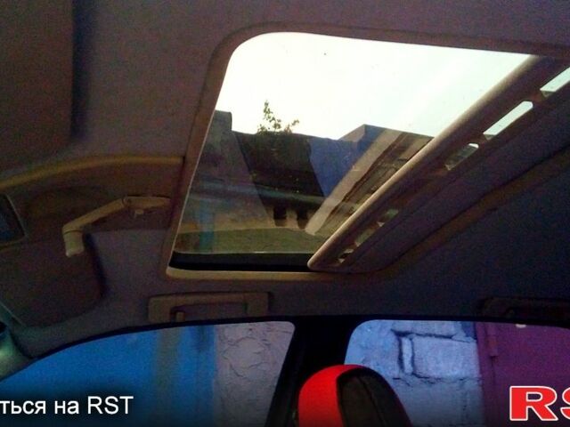 Красный Опель Вектра, объемом двигателя 1.8 л и пробегом 160 тыс. км за 1350 $, фото 9 на Automoto.ua