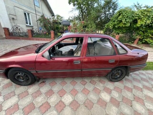 Червоний Опель Вектра, об'ємом двигуна 2 л та пробігом 356 тис. км за 1000 $, фото 2 на Automoto.ua