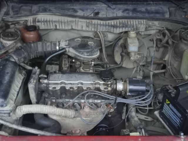 Красный Опель Вектра, объемом двигателя 1.6 л и пробегом 230 тыс. км за 2008 $, фото 1 на Automoto.ua