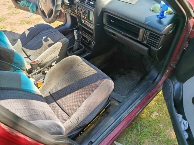 Красный Опель Вектра, объемом двигателя 2 л и пробегом 254 тыс. км за 1450 $, фото 7 на Automoto.ua