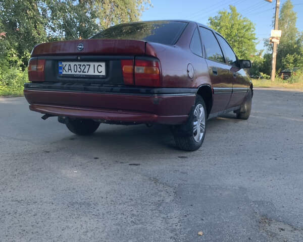 Красный Опель Вектра, объемом двигателя 1.8 л и пробегом 380 тыс. км за 1000 $, фото 4 на Automoto.ua