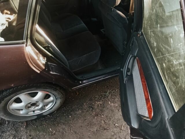 Красный Опель Вектра, объемом двигателя 2 л и пробегом 264 тыс. км за 1000 $, фото 19 на Automoto.ua