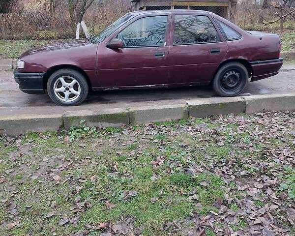 Красный Опель Вектра, объемом двигателя 1.8 л и пробегом 200 тыс. км за 650 $, фото 5 на Automoto.ua