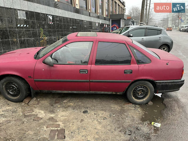 Червоний Опель Вектра, об'ємом двигуна 1.6 л та пробігом 395 тис. км за 600 $, фото 2 на Automoto.ua