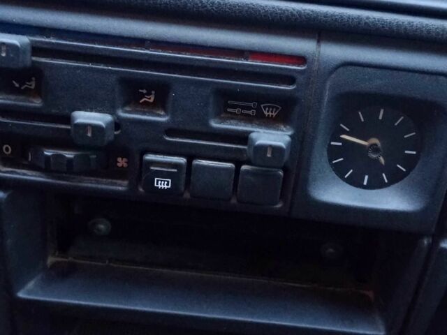 Красный Опель Вектра, объемом двигателя 1.6 л и пробегом 230 тыс. км за 2008 $, фото 16 на Automoto.ua