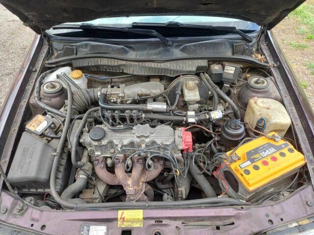 Красный Опель Вектра, объемом двигателя 2 л и пробегом 2 тыс. км за 1713 $, фото 8 на Automoto.ua