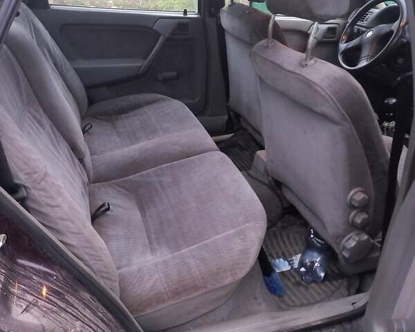 Красный Опель Вектра, объемом двигателя 2 л и пробегом 230 тыс. км за 1400 $, фото 5 на Automoto.ua