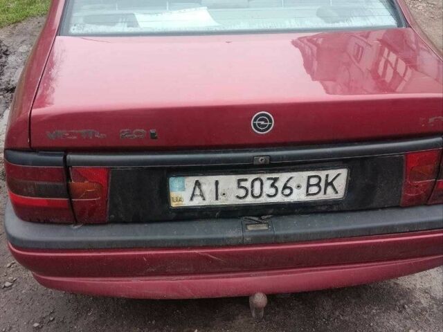 Красный Опель Вектра, объемом двигателя 1.8 л и пробегом 270 тыс. км за 1500 $, фото 3 на Automoto.ua