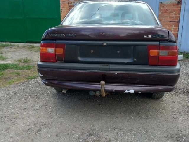 Красный Опель Вектра, объемом двигателя 2 л и пробегом 2 тыс. км за 1713 $, фото 6 на Automoto.ua