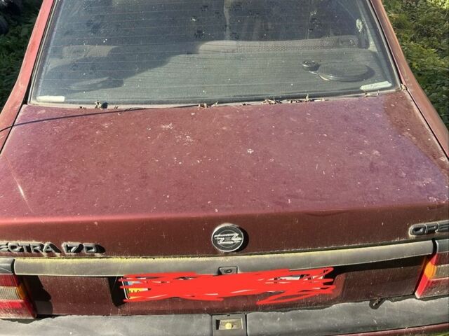 Красный Опель Вектра, объемом двигателя 1.7 л и пробегом 300 тыс. км за 600 $, фото 7 на Automoto.ua