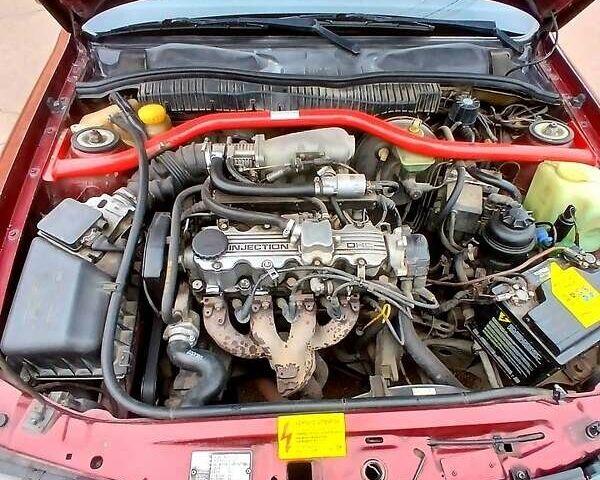 Красный Опель Вектра, объемом двигателя 2 л и пробегом 318 тыс. км за 2200 $, фото 9 на Automoto.ua