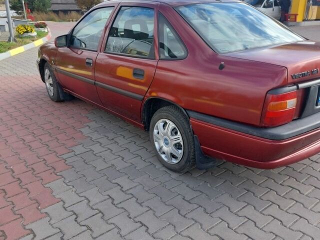 Опель Вектра 1995 в Рожище на Automoto.ua Красный Опель Вектра, объемом двигателя 1.8 л и пробегом 3 тыс. км за 1400 $, фото 4 на Automoto.ua
