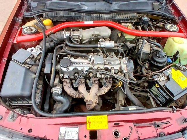 Опель Вектра 1995 в Коростене на Automoto.ua Красный Опель Вектра, объемом двигателя 2 л и пробегом 318 тыс. км за 2300 $, фото 10 на Automoto.ua