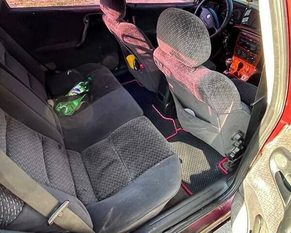 Опель Вектра 1995 в Бурштыне на Automoto.ua Красный Опель Вектра, объемом двигателя 1.6 л и пробегом 370 тыс. км за 2200 $, фото 13 на Automoto.ua