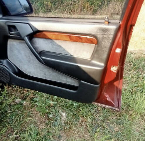 Опель Вектра 1995 в Ровно на Automoto.ua Красный Опель Вектра, объемом двигателя 1.8 л и пробегом 280 тыс. км за 1999 $, фото 8 на Automoto.ua