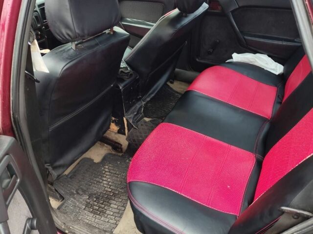 Красный Опель Вектра, объемом двигателя 1.6 л и пробегом 200 тыс. км за 600 $, фото 6 на Automoto.ua