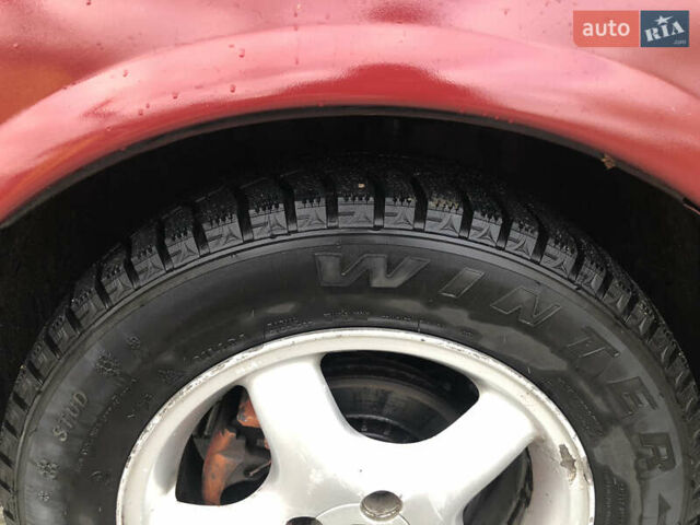 Красный Опель Вектра, объемом двигателя 1.6 л и пробегом 350 тыс. км за 1800 $, фото 5 на Automoto.ua