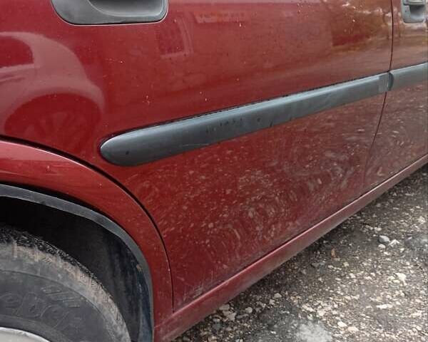 Червоний Опель Вектра, об'ємом двигуна 1.6 л та пробігом 250 тис. км за 2900 $, фото 2 на Automoto.ua