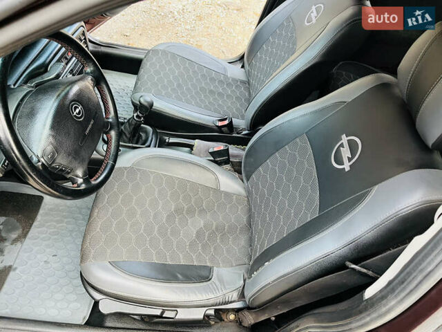 Опель Вектра 1997 в Каменское - Днепродзержинск на Automoto.ua Красный Опель Вектра, объемом двигателя 1.78 л и пробегом 350 тыс. км за 3499 $, фото 22 на Automoto.ua