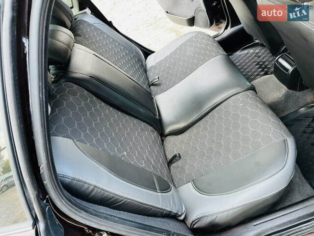 Опель Вектра 1997 в Каменское - Днепродзержинск на Automoto.ua Красный Опель Вектра, объемом двигателя 1.78 л и пробегом 350 тыс. км за 3499 $, фото 32 на Automoto.ua