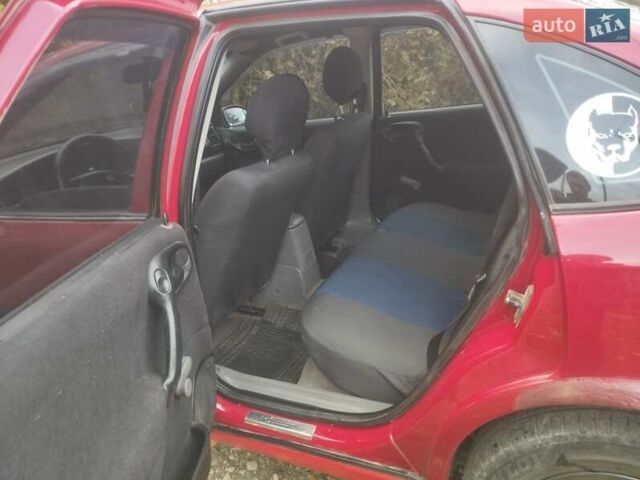 Червоний Опель Вектра, об'ємом двигуна 1.6 л та пробігом 330 тис. км за 1700 $, фото 1 на Automoto.ua