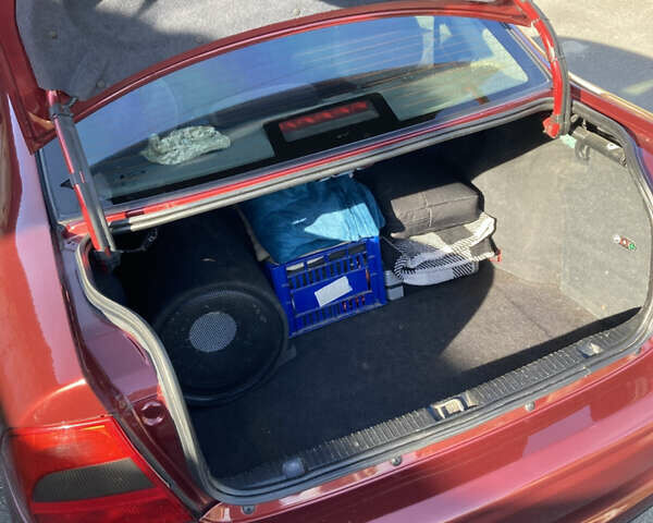 Червоний Опель Вектра, об'ємом двигуна 1.8 л та пробігом 287 тис. км за 2500 $, фото 20 на Automoto.ua