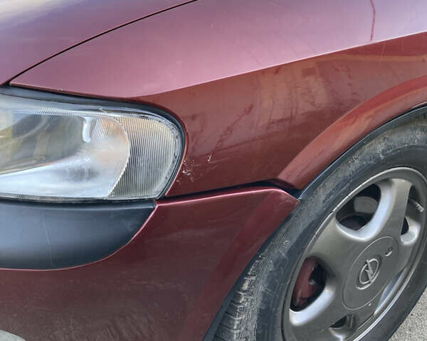 Червоний Опель Вектра, об'ємом двигуна 1.8 л та пробігом 287 тис. км за 2500 $, фото 10 на Automoto.ua