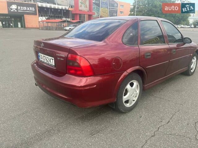 Красный Опель Вектра, объемом двигателя 1.6 л и пробегом 265 тыс. км за 3300 $, фото 8 на Automoto.ua
