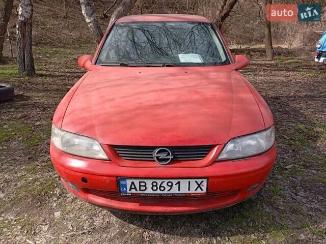 Красный Опель Вектра, объемом двигателя 2.5 л и пробегом 1 тыс. км за 1677 $, фото 3 на Automoto.ua