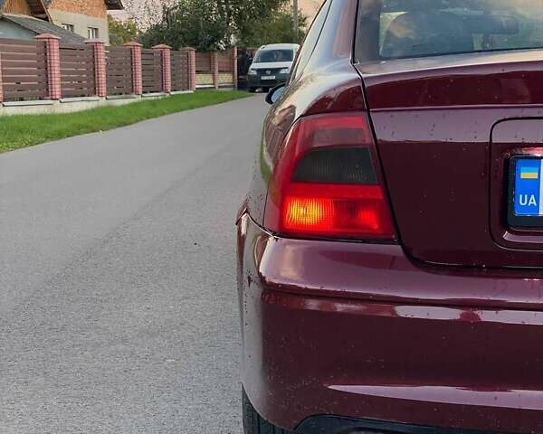 Червоний Опель Вектра, об'ємом двигуна 1.6 л та пробігом 277 тис. км за 2800 $, фото 1 на Automoto.ua