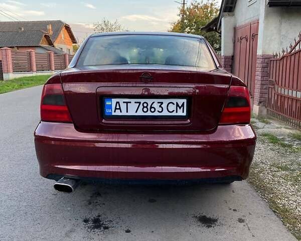 Червоний Опель Вектра, об'ємом двигуна 1.6 л та пробігом 277 тис. км за 2800 $, фото 2 на Automoto.ua