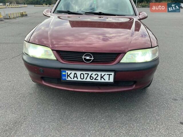 Красный Опель Вектра, объемом двигателя 1.6 л и пробегом 265 тыс. км за 3300 $, фото 16 на Automoto.ua