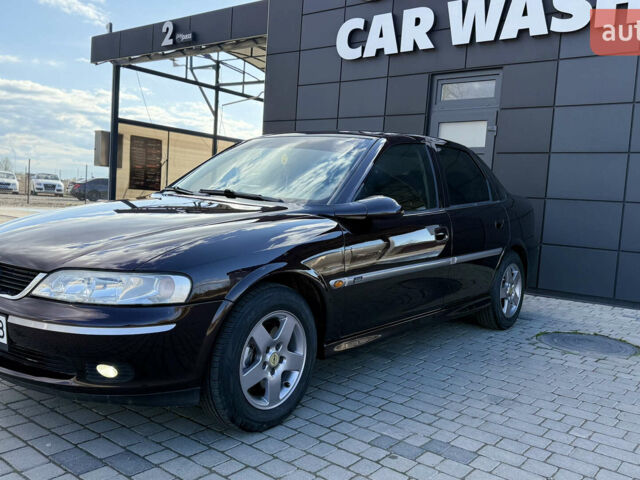 Червоний Опель Вектра, об'ємом двигуна 1.8 л та пробігом 356 тис. км за 4000 $, фото 22 на Automoto.ua
