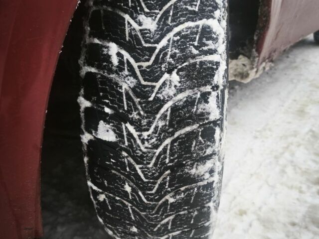 Червоний Опель Вектра, об'ємом двигуна 1.9 л та пробігом 295 тис. км за 1150 $, фото 4 на Automoto.ua